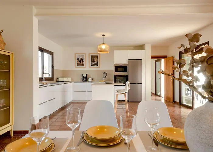 Willa Sweet Caroline